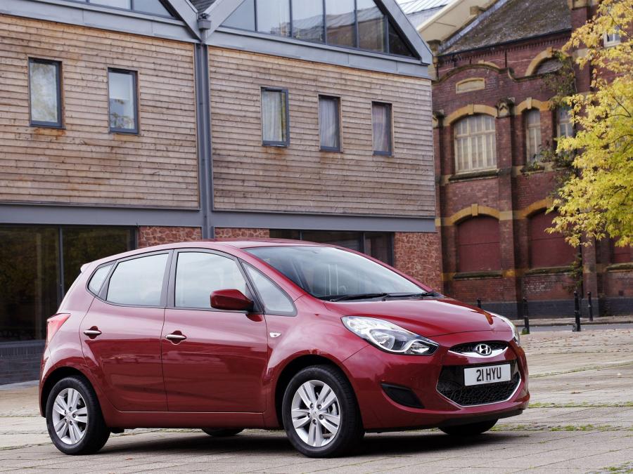  Hyundai ix20 2010 года  (UK) (фото 28 из 31)